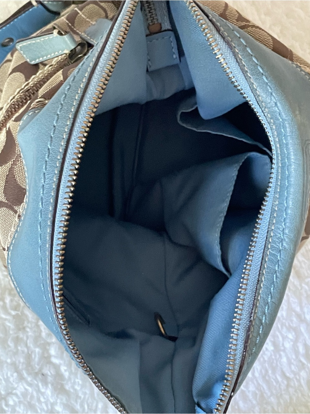 Vintage Y2K Coach signature Logo Blue & Brown Crossbody Shoulder Bag Zip Pockets - Picture 6 of 16